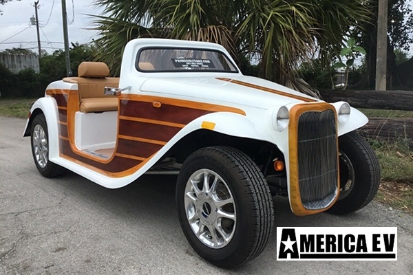 White Woody California Roadster 4 Passenger Golf Cart affordable golf cart rental, golf cart rental san antonio, san antonio golf cart rental golf cart rental