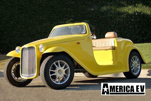 Yellow America EV California Roadster 4 Passenger Golf Cart affordable golf cart rental, golf cart rental san antonio, san antonio golf cart rental golf cart rental