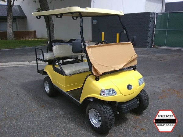 Yellow Evolution 4 Passenger Golf Cart affordable golf cart rental, golf cart rental san antonio, san antonio golf cart rental golf cart rental